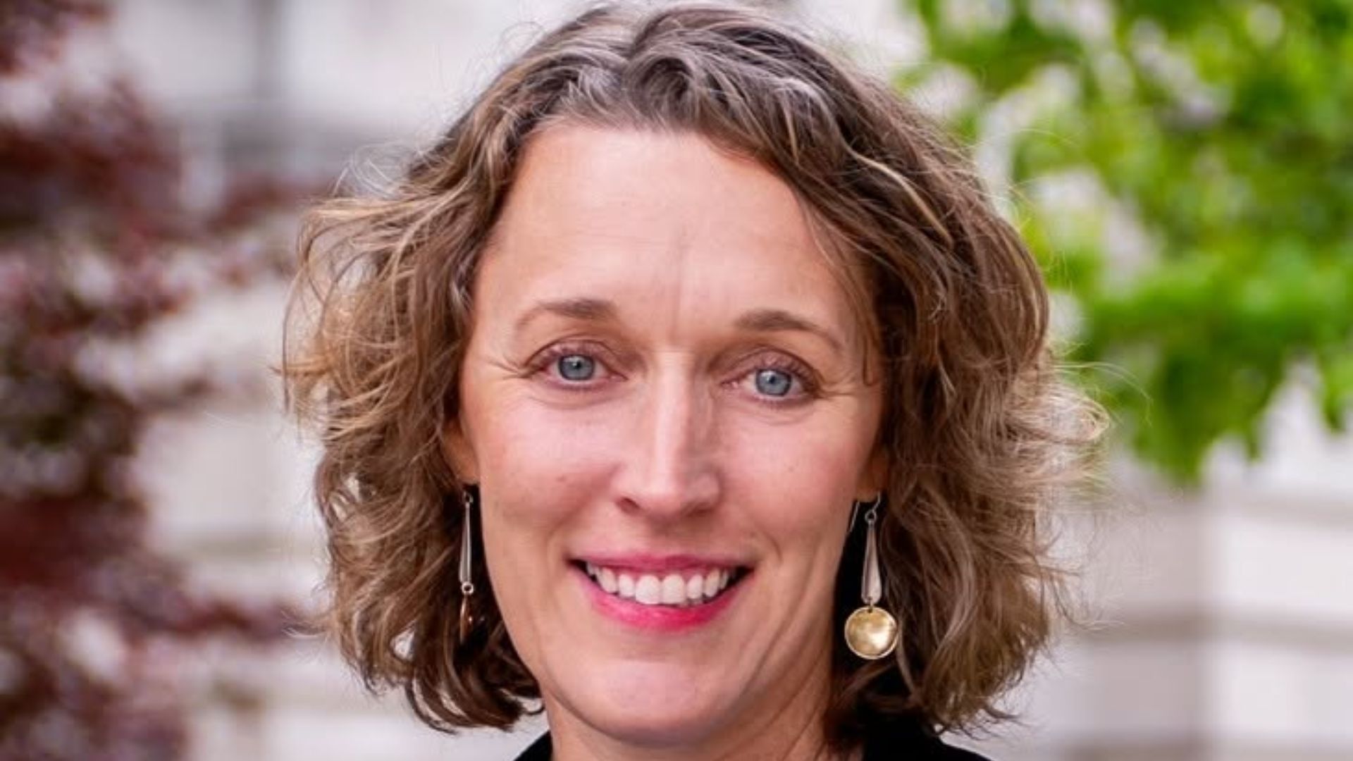 Bloomington Mayor Kerry Thomson said the city does not have to choose between new downtown development and protecting affordable housing, as public discussion continues around a convention center hotel, College Square and the future of Seminary Pointe.