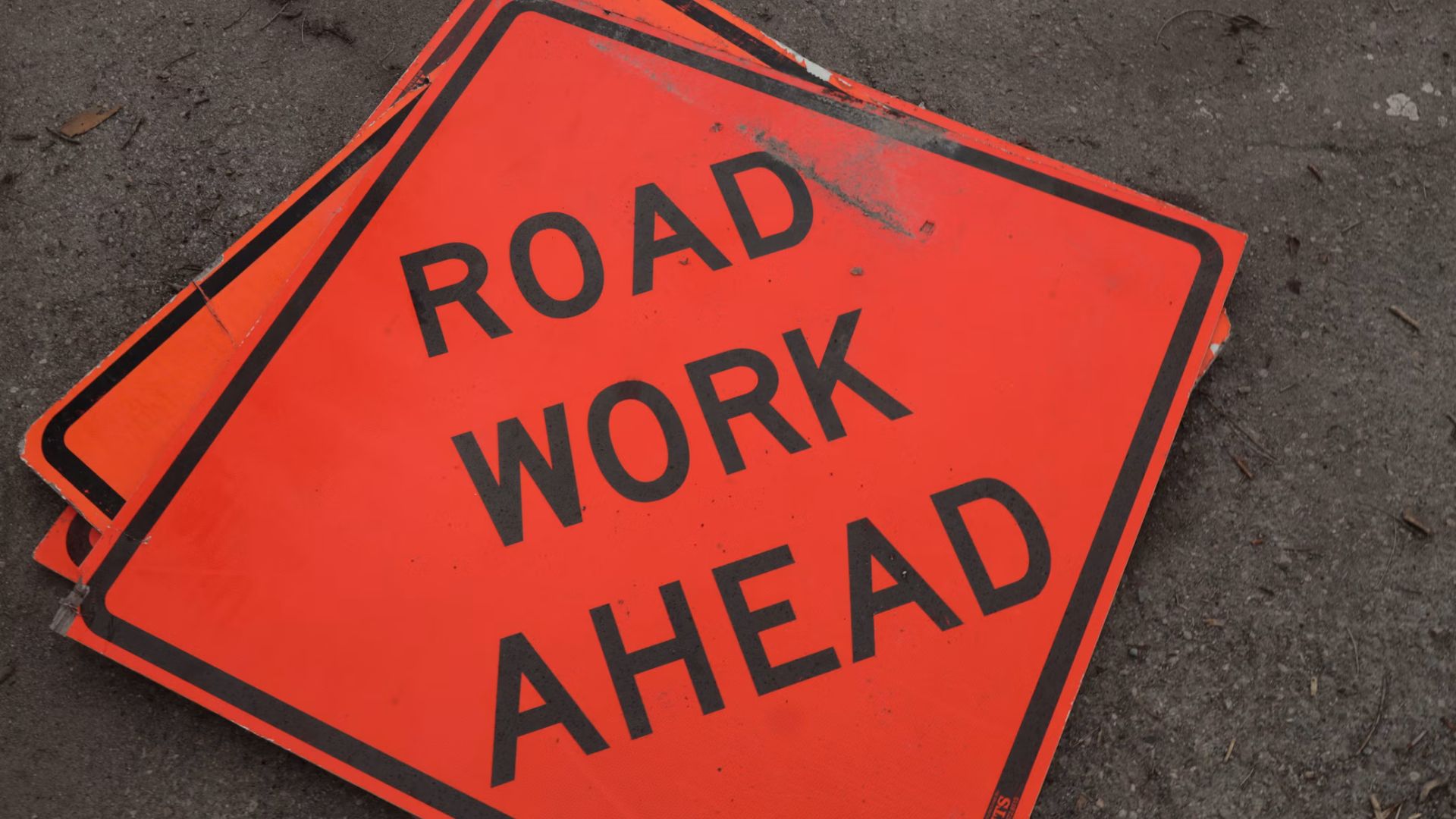 The change is expected to remain in place through October 24, weather permitting, giving crews time to remove aging signal equipment and install a modern replacement as part of the larger Grimes, Kirkwood, Patterson, and Rogers Project.