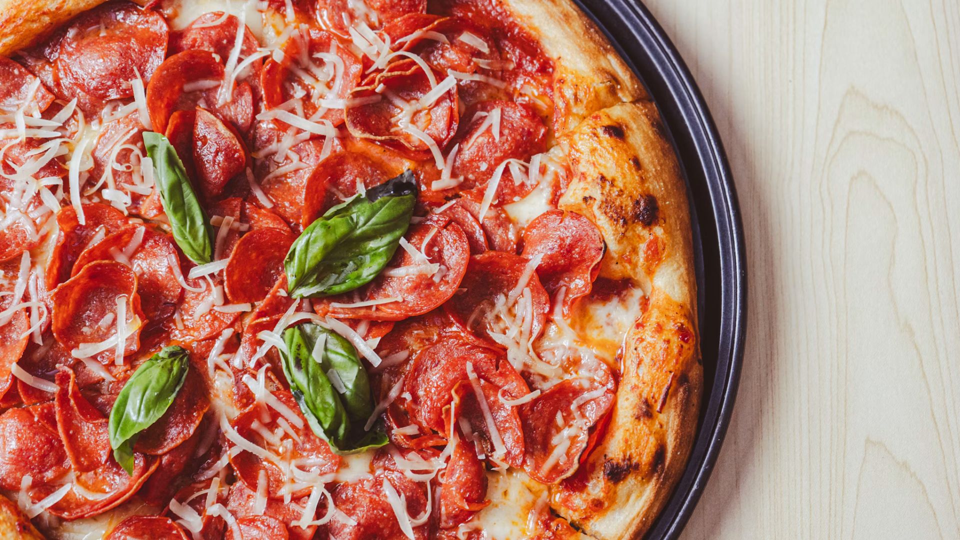 Youngstown doesn't need to win a national championship to make the case that it is a fascinating place for pizza. Its restaurants reflect decades of Italian American cooking, working-class family meals and small businesses that built loyal followings.